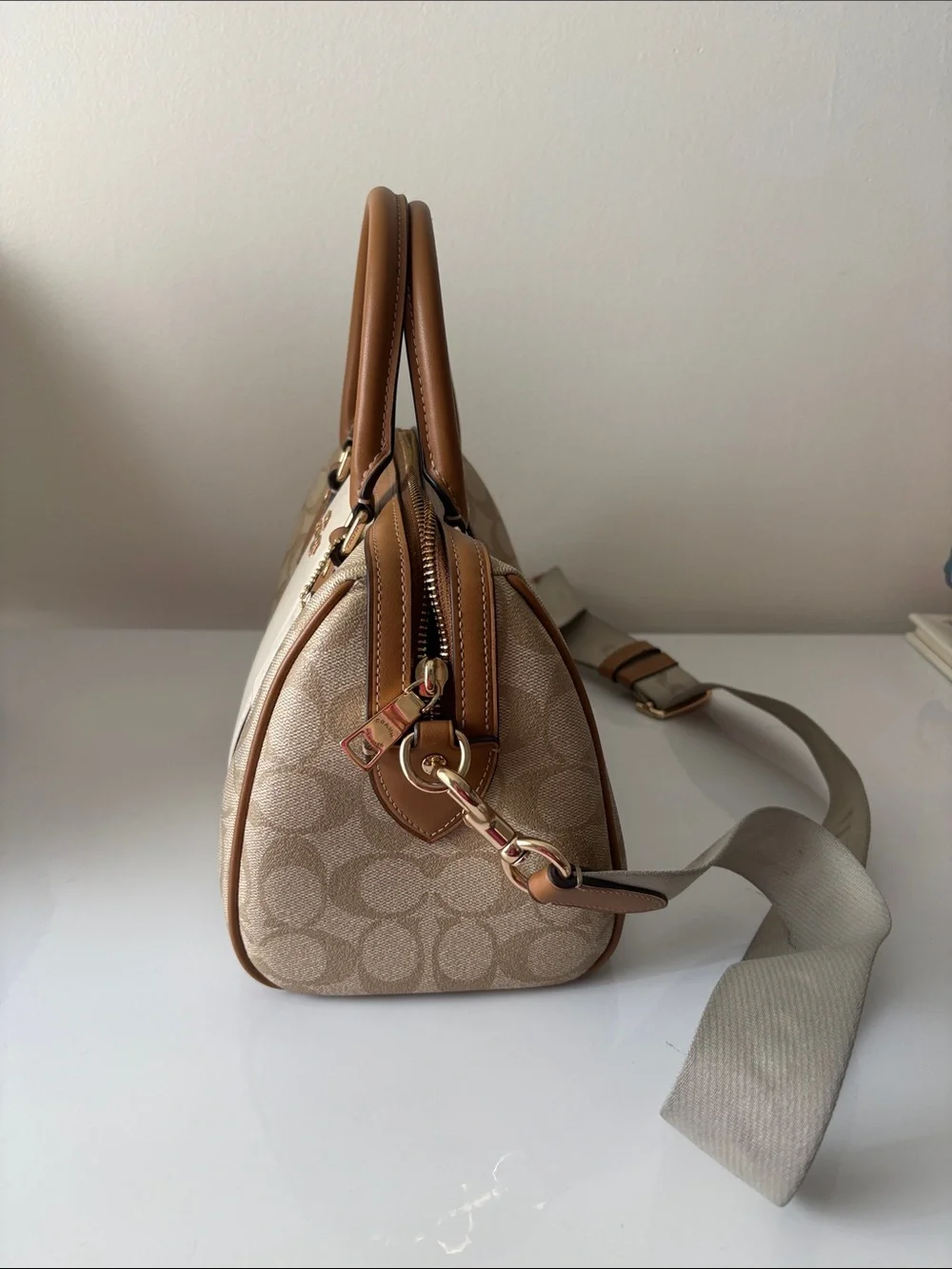 Coach elegant satchel